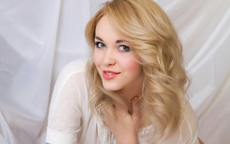 Алечка, 24 года, 1 размер груди