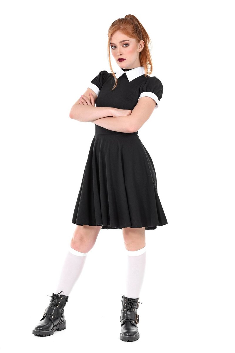 Карина, 25 лет, 0 размер груди