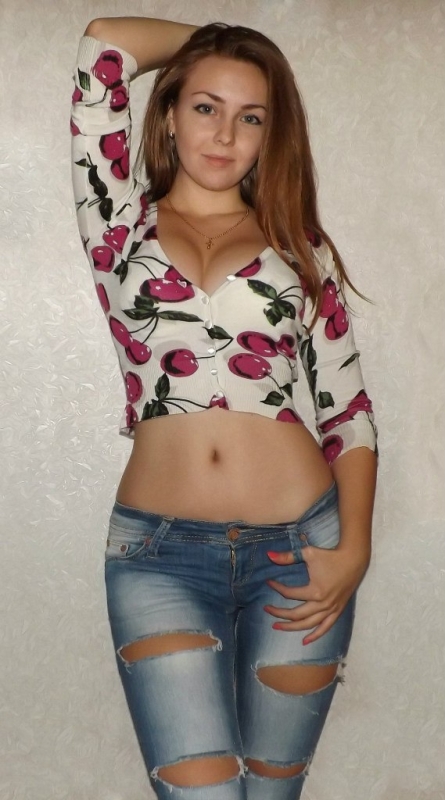 Алина, 28 лет, 3 размер груди